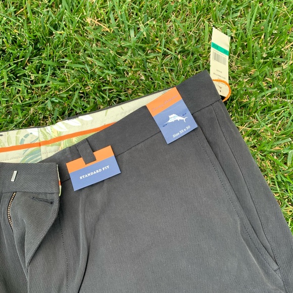 4 pairs of Tommy Bahamas - Picture 6 of 7